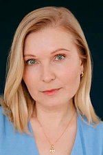 Яблочная Елена