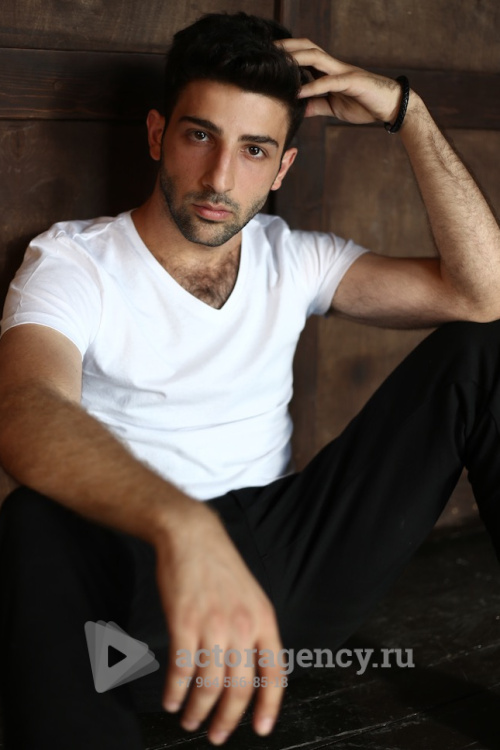 Сароян Ваган