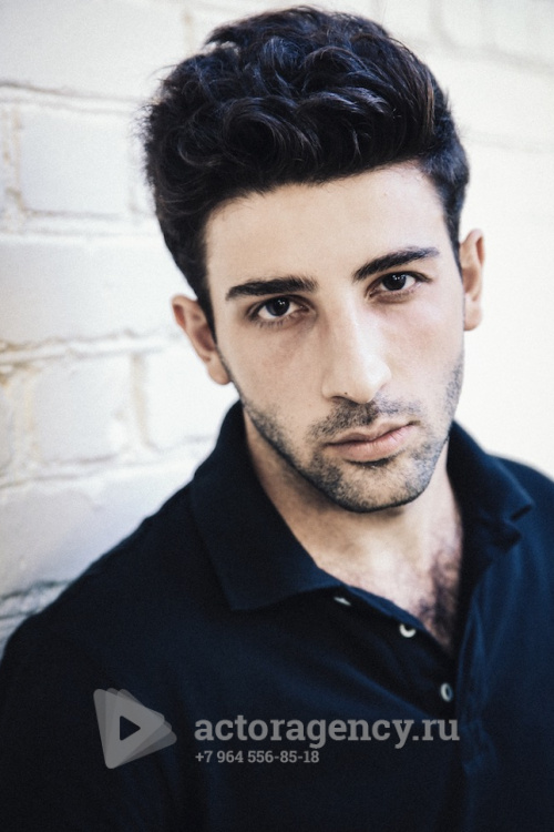 Сароян Ваган