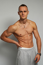 Некрасов Роман