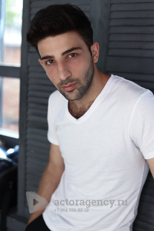 Сароян Ваган