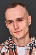 Некрасов Роман